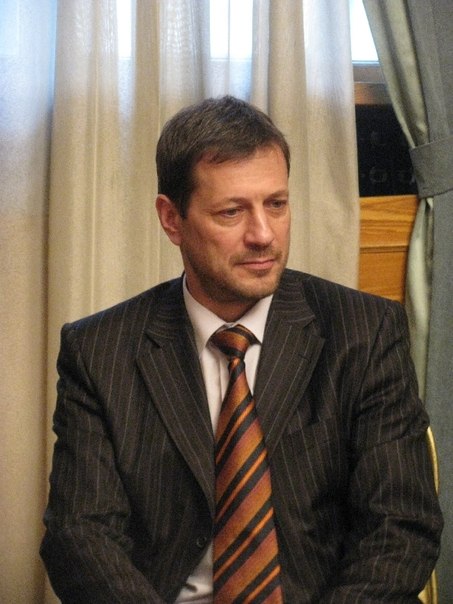 Депутат Ковалёв на истфаке